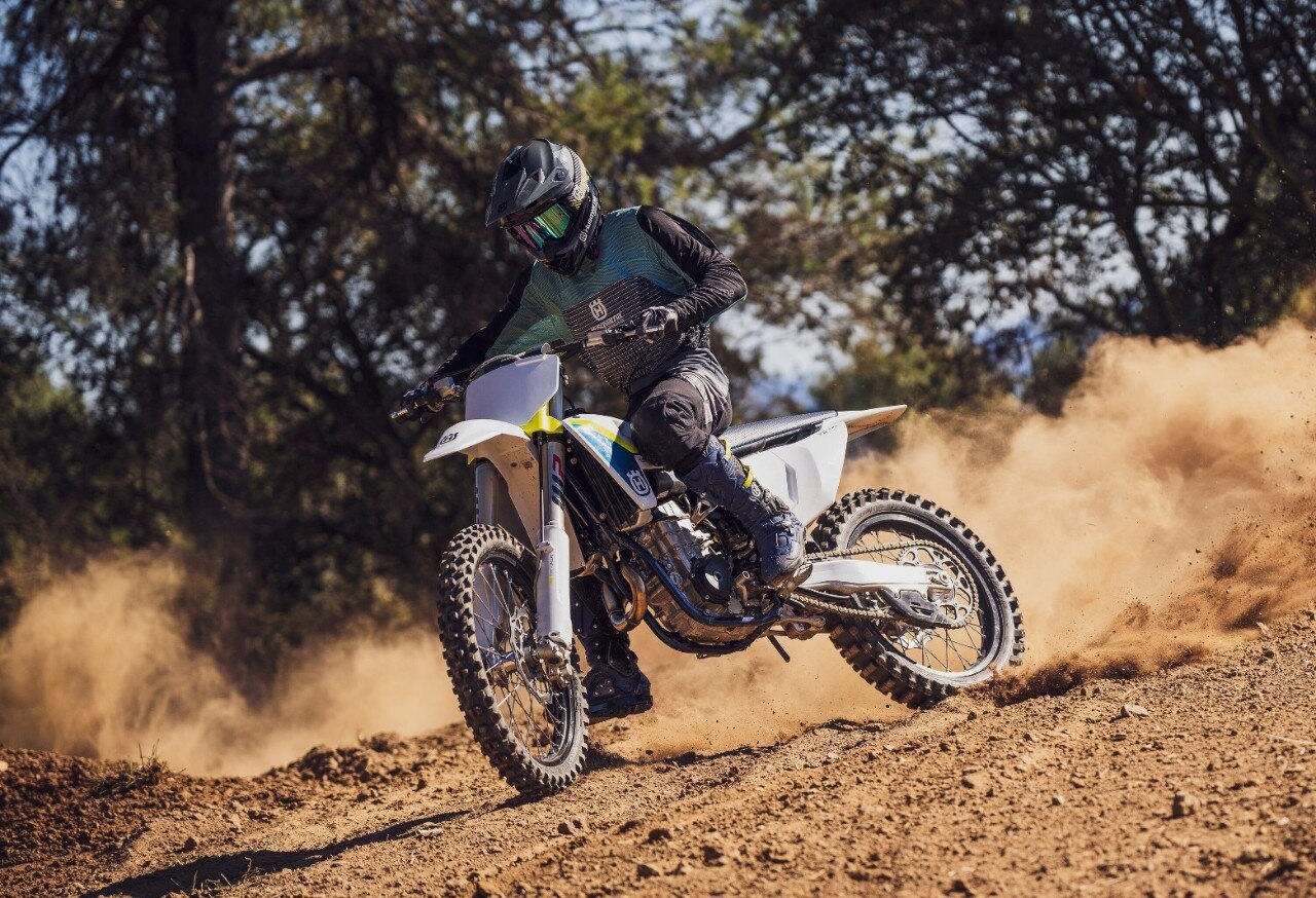 Husqvarna Motocross 2025: famiglia allargata